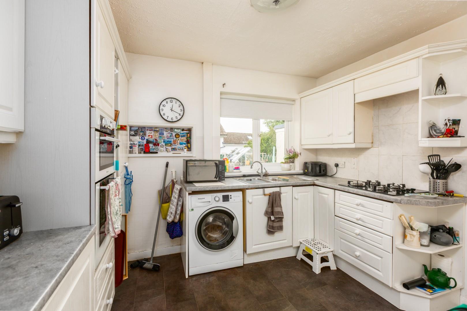 Whitestone Avenue, Bishopston, Murton, Swansea, SA3 3DA
